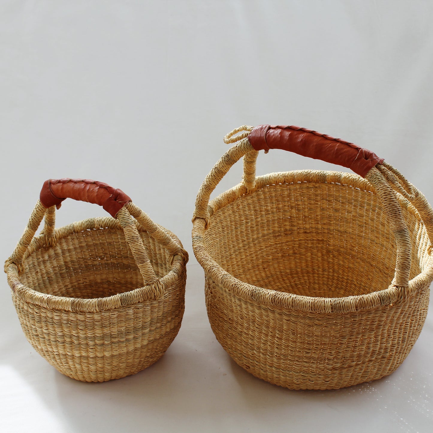 African Market Baskets-Medium Round w/Handle